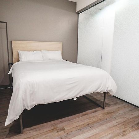Sova Micro-Room & Social Hotel Dallas Exterior photo